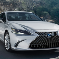 Lexus-ES-300h2.jpg
