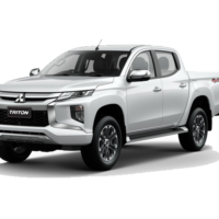 Mitsubishi-Triton (1).jpg